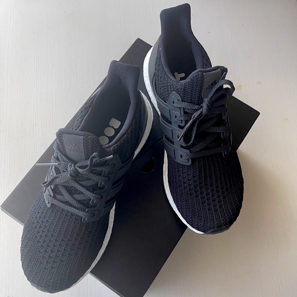 Adidas Ultraboost Black Size 7